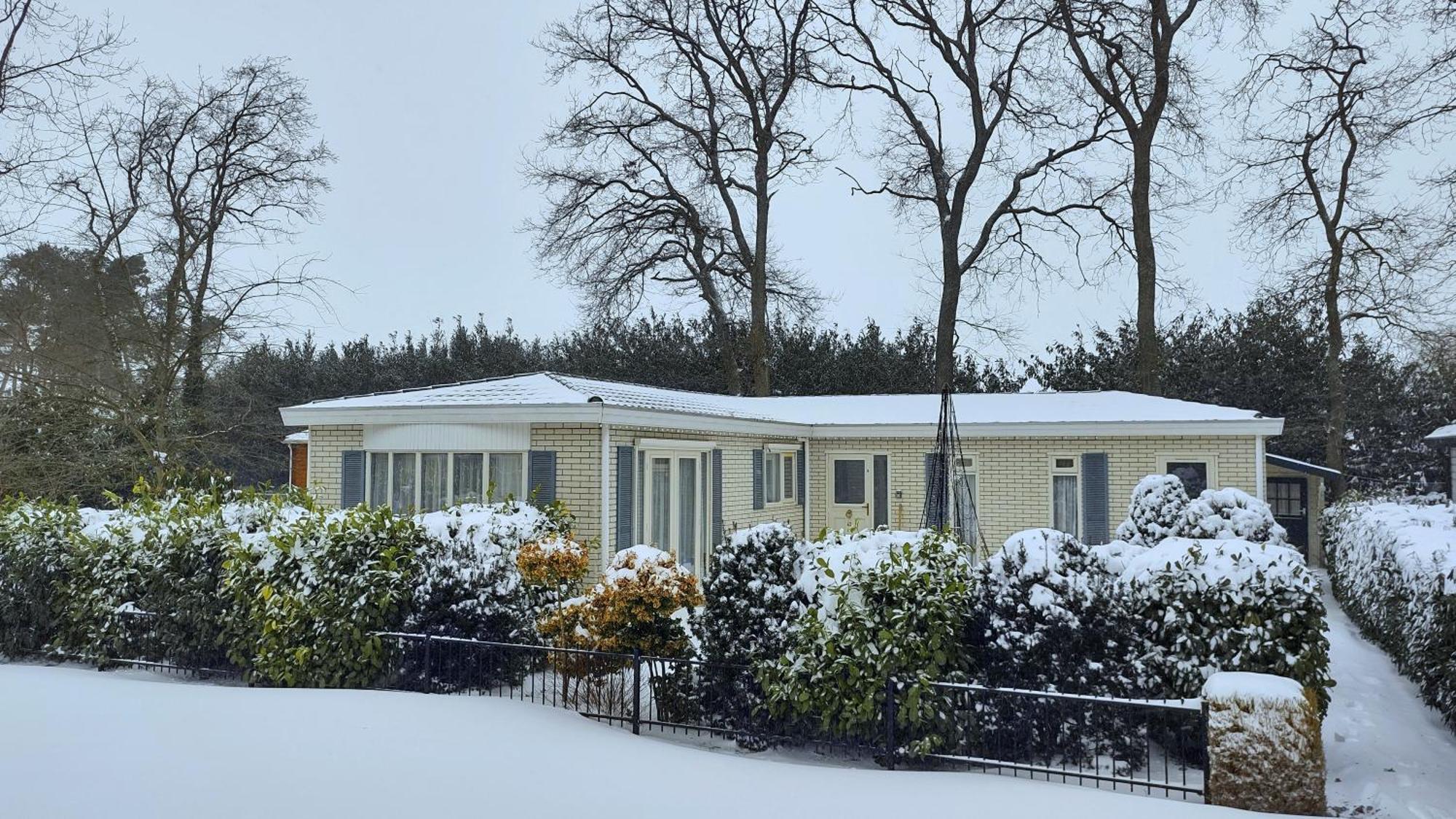 Chalet 42 'Vuursteenberg' Bospark Ijsselheide Zwolle Hattemerbroek מראה חיצוני תמונה